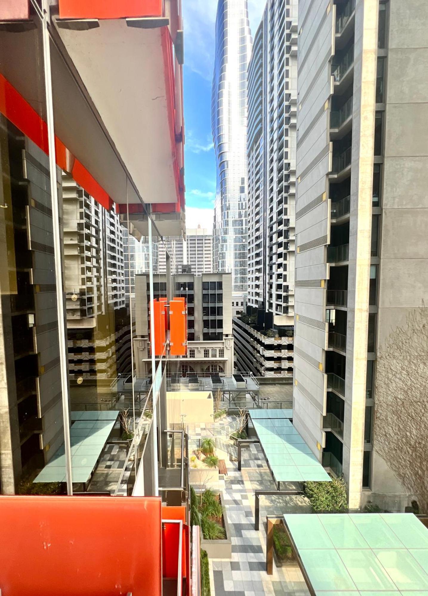 Readyset Apartments At Madison Melbourne Exterior foto
